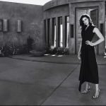 Anne-Hathaway-Town-Country-February-07