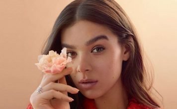 Hailee-Steinfeld-for-The-New-York-Times-Style-Magazine-Singapore-January-02