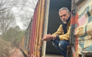 Jeffrey-Dean-Morgan-Mens-Journal-04