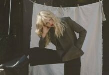 Emily Alyn Lind en Harper’s Bazaar EMILY ALYN LIND 06