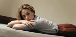 Lili Reinhart en Only Natural 09