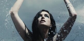 ANNE HATHAWAY 01